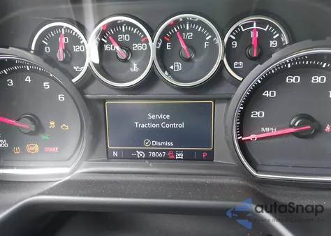 2021 Chevrolet Tahoe 4Wd Rst z USA, uszkodzony, nr VIN 1GNSKRKD8MR208630